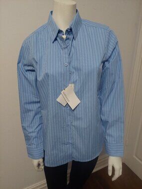 North End NWT Blue Align Striped Wrinkle Resistant Button Down Blouse Size M